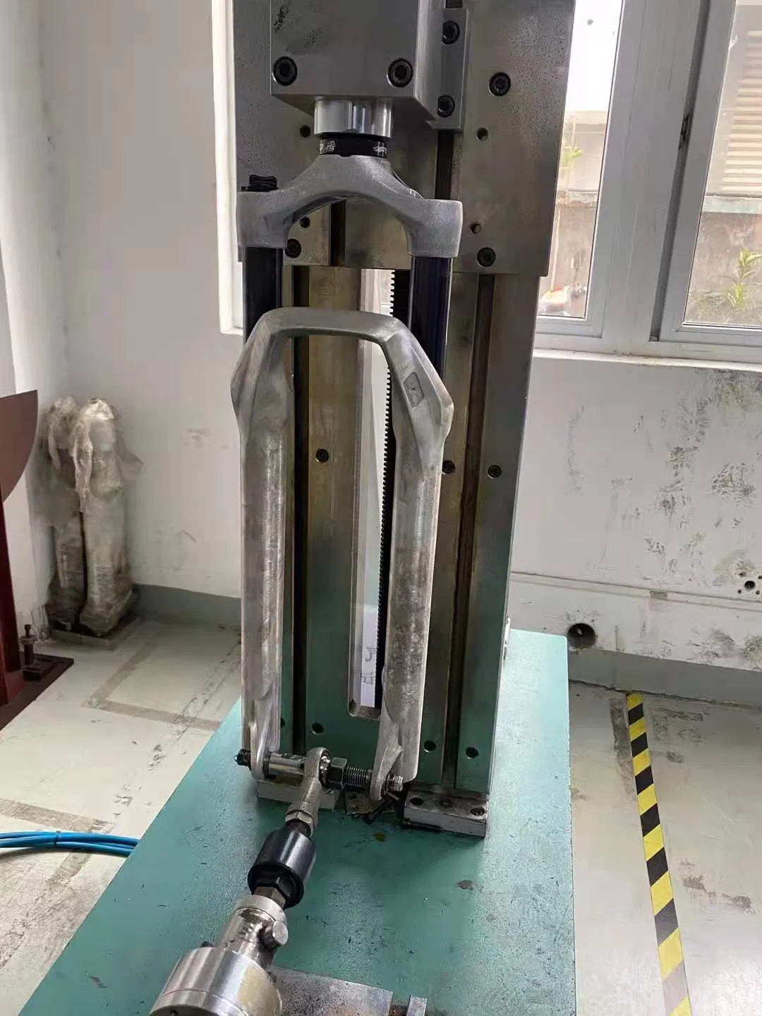 Bicycle Fork Epixon 20/24/26er Mountain MTB Bike of Air Damping Remote Suspension 165mm